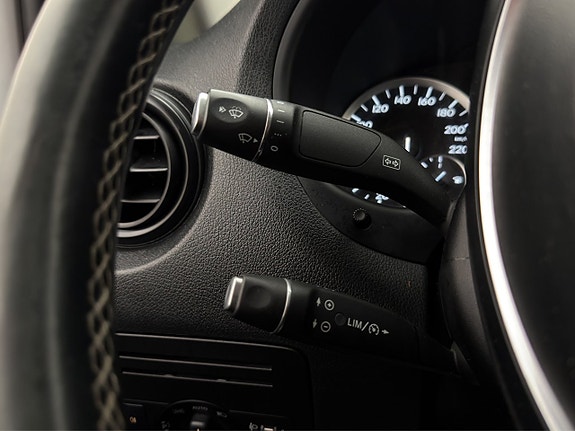 Mercedes-Benz Vito 108 18 of 28
