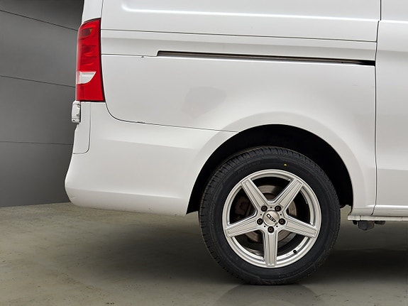 Mercedes-Benz Vito 108 27 of 28