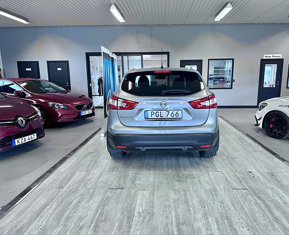 Nissan Qashqai 3 of 4