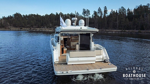 Galeon 430 HTC | 2x Volvo Penta D4-300 21 of 30