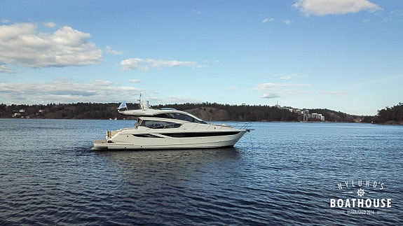 Galeon 430 HTC | 2x Volvo Penta D4-300 29 of 30