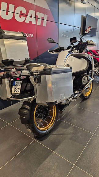 BMW Motorrad R 1250 GSA Fullutrustad 8 of 9