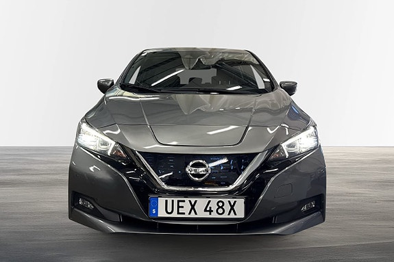 Nissan Leaf 2 of 5