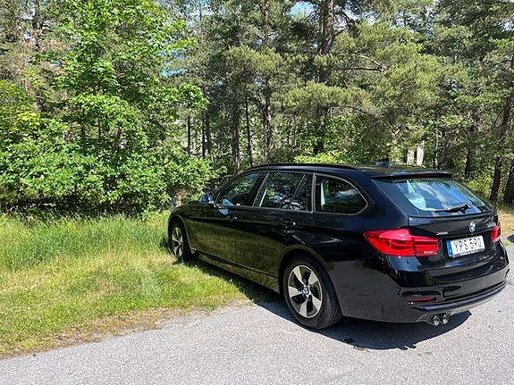 BMW 320d 7 of 11