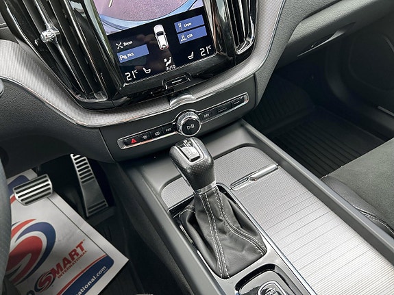 Volvo XC60 10 of 12