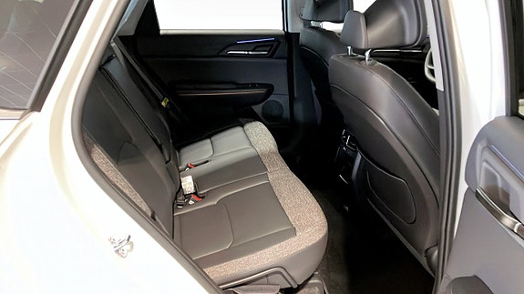 Kia EV5 5 of 11
