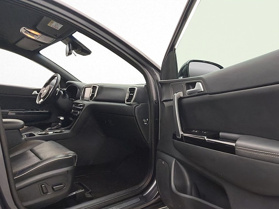 Kia Sportage 28 of 30