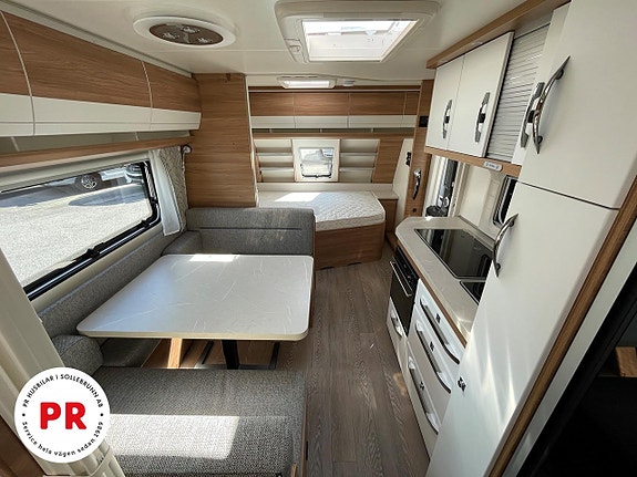 Hobby 545 KMF De Luxe 13 of 17