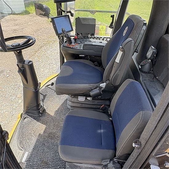 New Holland FR 920 - Video! 3,8 m pickup - Kemper NH 490 Pro 19 of 30