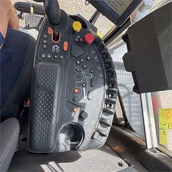 New Holland FR 920 - Video! 3,8 m pickup - Kemper NH 490 Pro 25 of 30