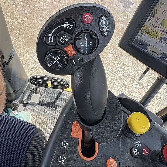 New Holland FR 920 - Video! 3,8 m pickup - Kemper NH 490 Pro 26 of 30
