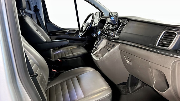 Ford Custom Tourneo 3 of 5