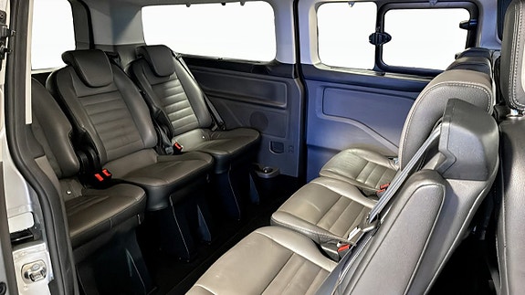 Ford Custom Tourneo 5 of 5