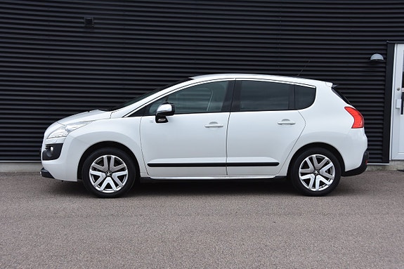 Peugeot 3008 3 of 5
