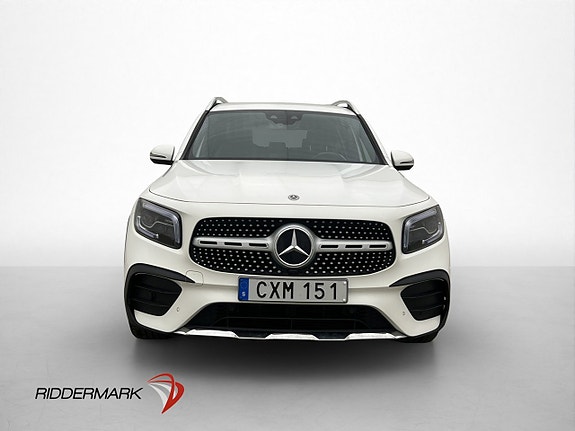Mercedes-Benz GLB200 2 of 5