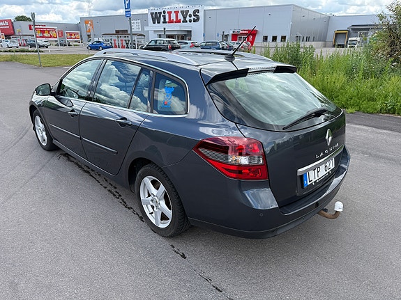 Renault Laguna 2 of 5
