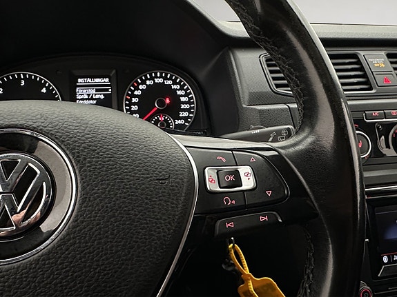 Volkswagen Caddy 19 of 28