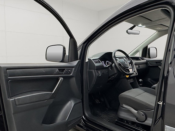 Volkswagen Caddy 15 of 28