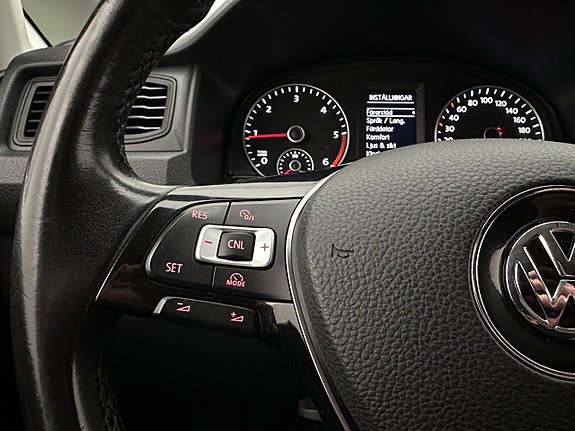 Volkswagen Caddy 17 of 28