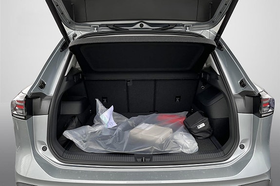 Volkswagen Tiguan 13 of 16