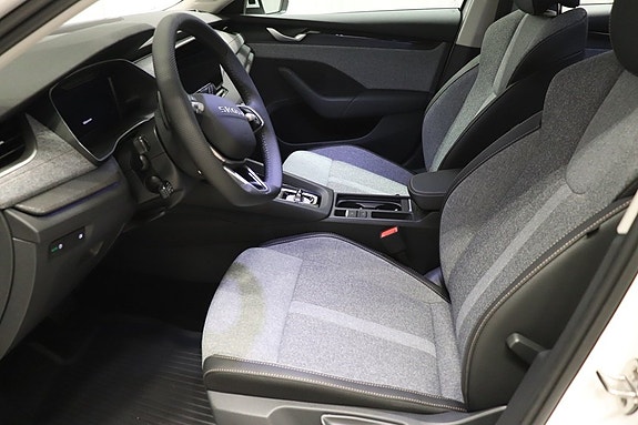 Skoda Octavia 7 of 11