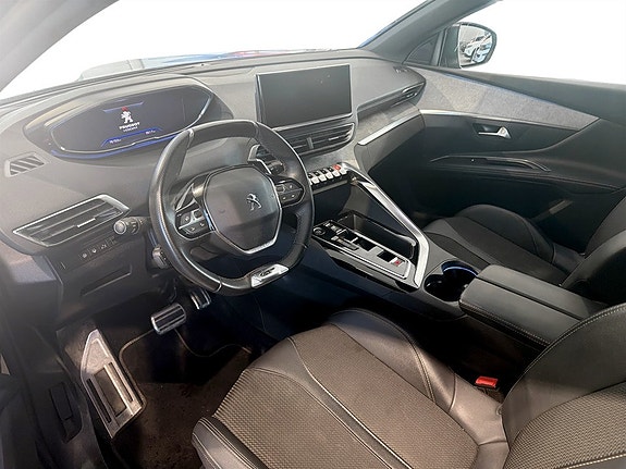 Peugeot 5008 4 of 5