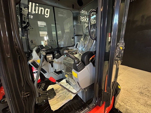 Kubota KX037-4 KÖP DIN NYA KUBOTA MED 5 ÅRS GARANTI HOS OSS 7 of 9