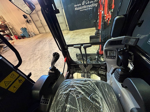 Kubota KX037-4 KÖP DIN NYA KUBOTA MED 5 ÅRS GARANTI HOS OSS 8 of 9