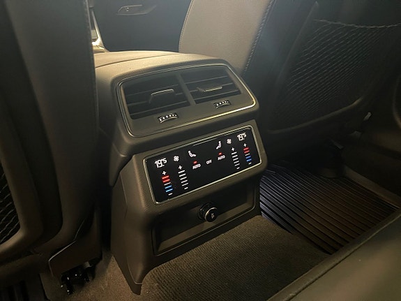 Audi A6 21 of 26