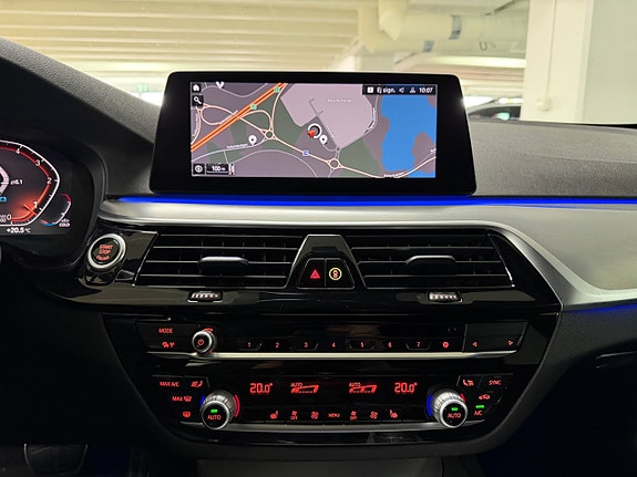 BMW 520d 16 of 28