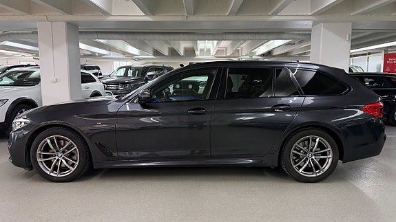 BMW 520d 2 of 5