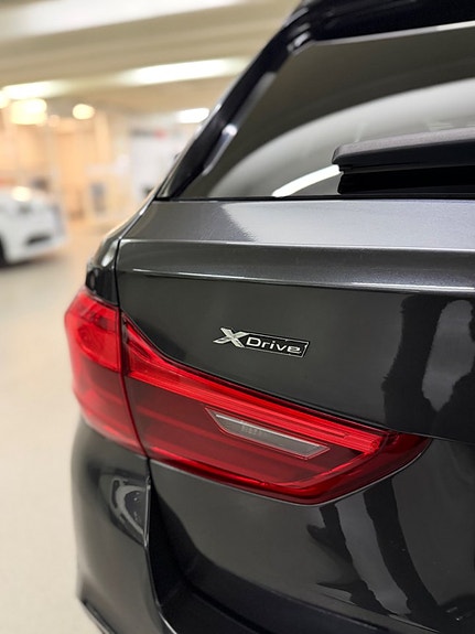 BMW 520d 24 of 28