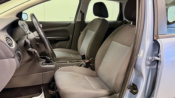 Ford Focus 7 of 7