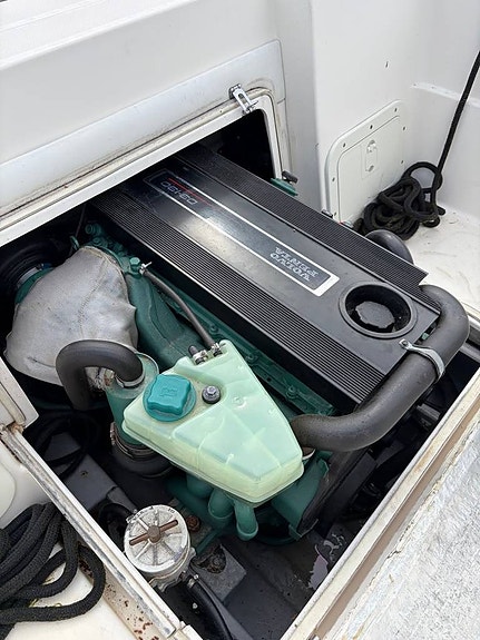 Karnic 2260 WA Volvo Penta D3 -05 450 tim 9 of 9