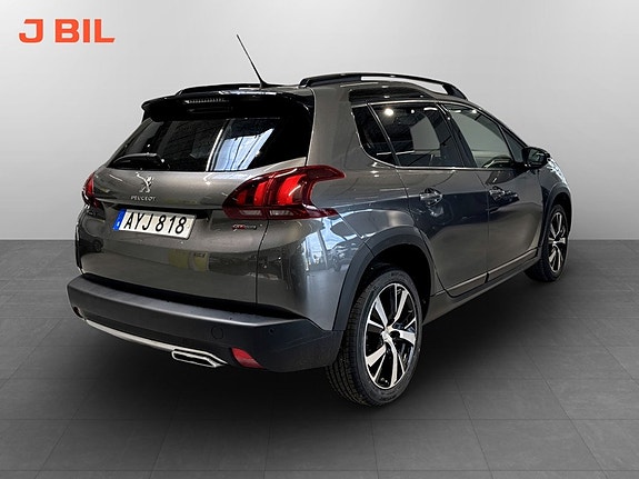 Peugeot 2008 3 of 5