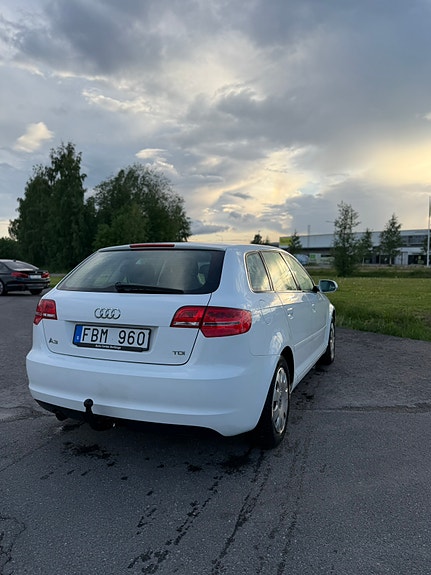 Audi A3 3 of 5