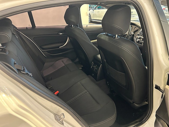 BMW 118i 9 of 14
