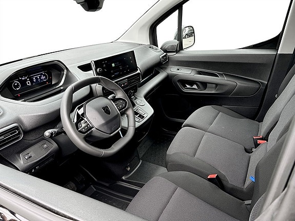 Peugeot Partner 3 of 5
