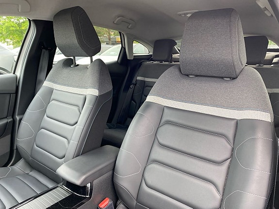 Citroen C4 3 of 4