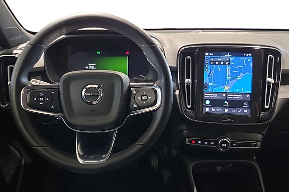 Volvo C40 10 of 23