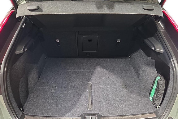 Volvo C40 18 of 23