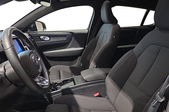 Volvo C40 7 of 23