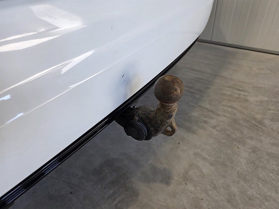 Volkswagen Golf Sportsvan 11 of 27