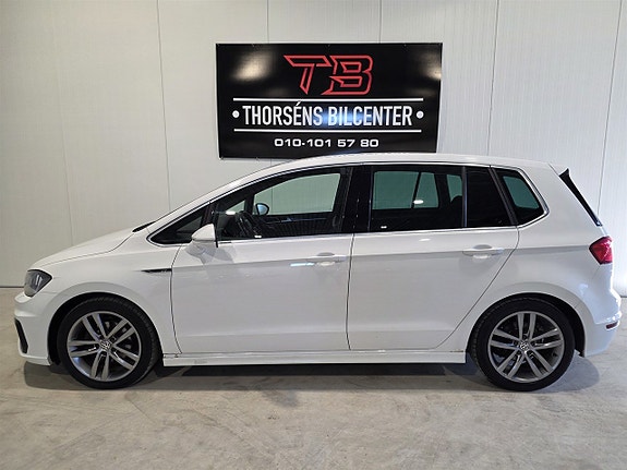 Volkswagen Golf Sportsvan 2 of 27