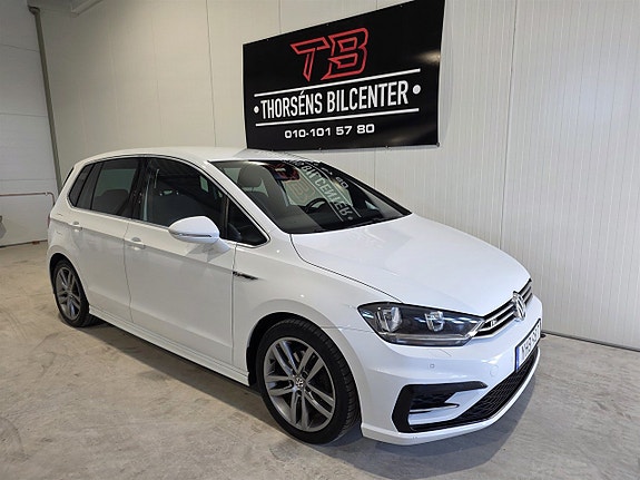 Volkswagen Golf Sportsvan 14 of 27