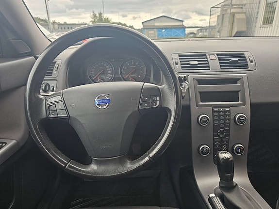 Volvo V50 11 of 15