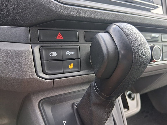 Volkswagen Crafter 35 12 of 18