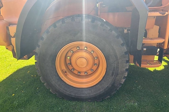 CASE 521 F XT 15 of 24