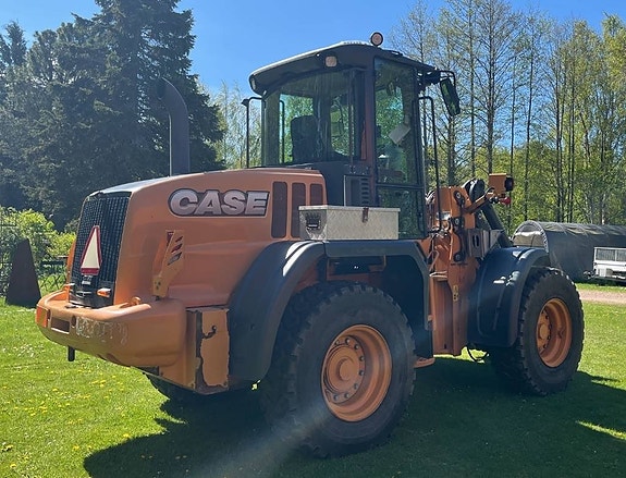CASE 521 F XT 4 of 5