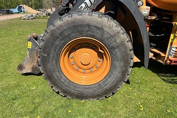 CASE 521 F XT 11 of 24